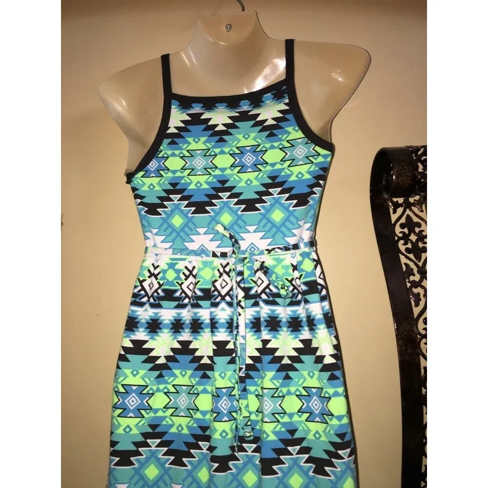 Cute!! 2 girls maxi dressses size 10,